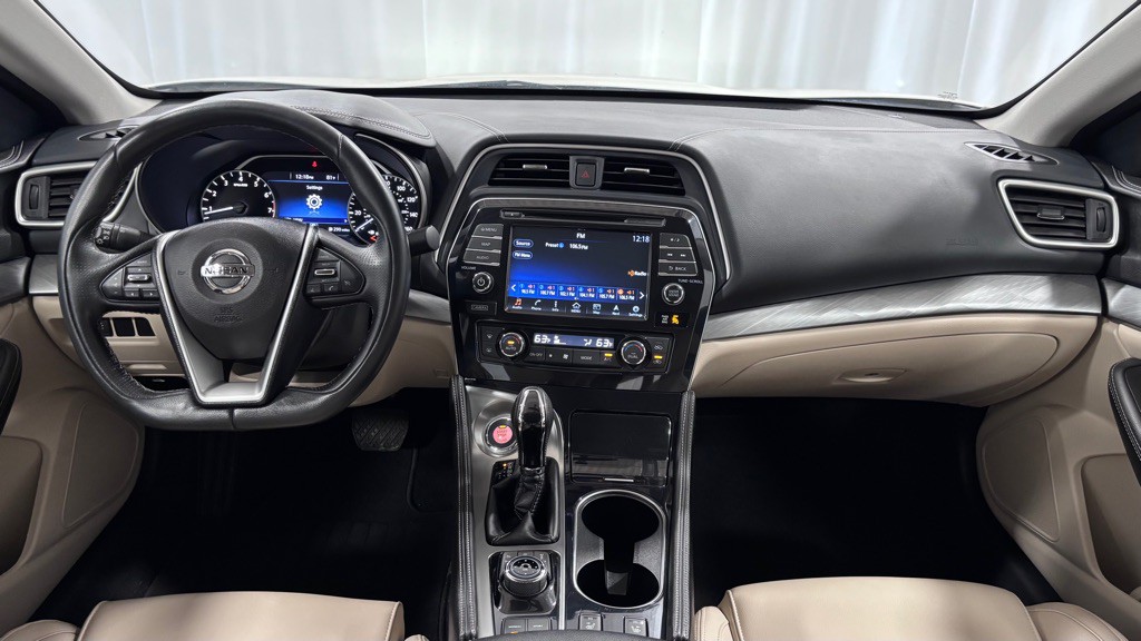 2018 Nissan Maxima Image 10