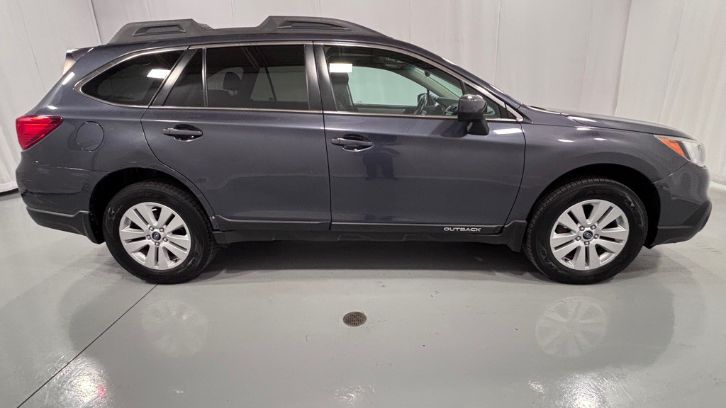 2017 Subaru Outback Image 4