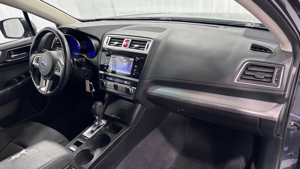 2017 Subaru Outback Image 17