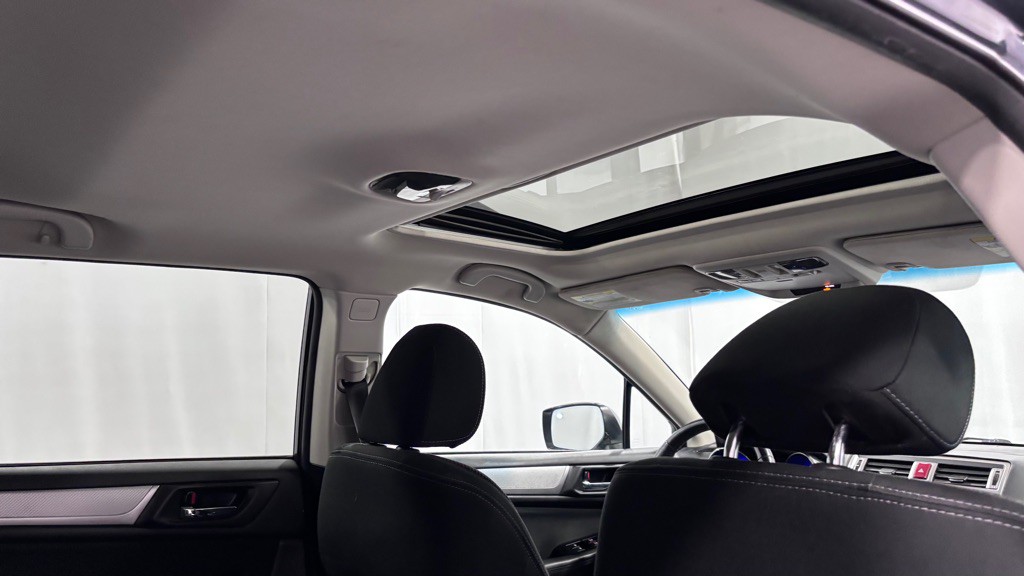 2017 Subaru Outback Image 26