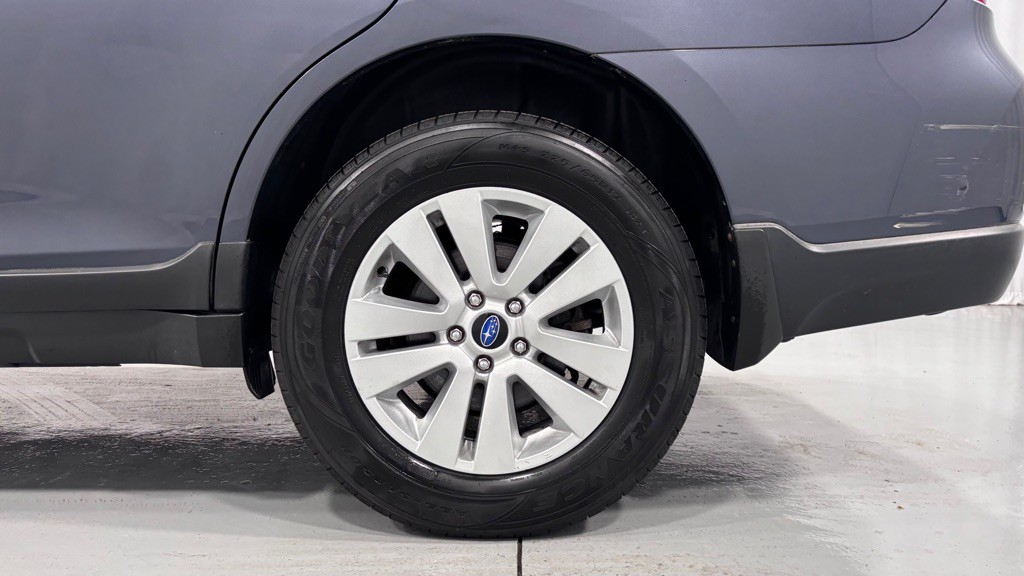2017 Subaru Outback Image 31