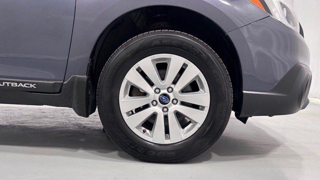2017 Subaru Outback Image 32