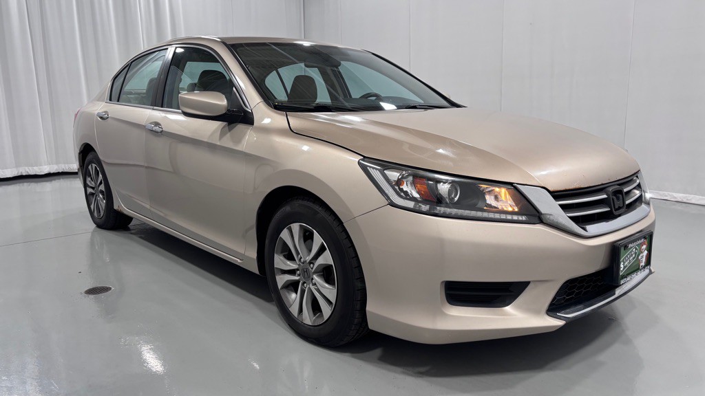 2015 Honda Accord Image 2