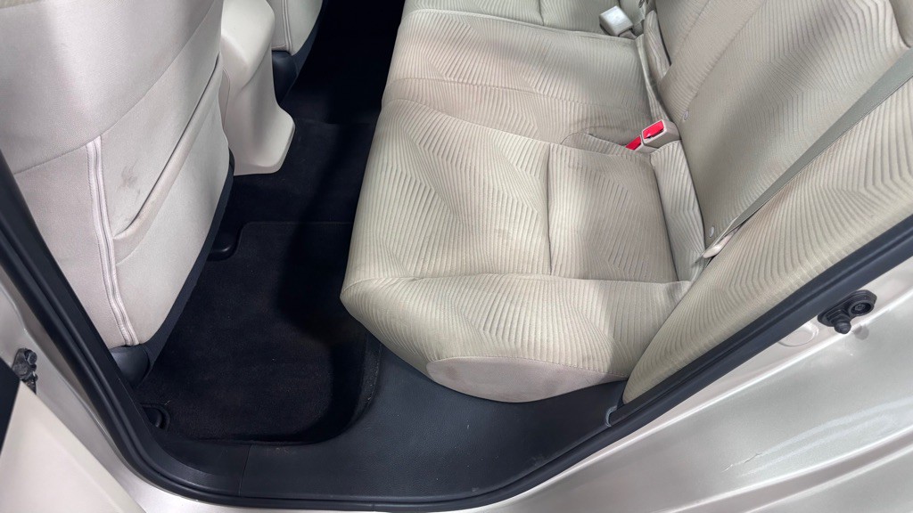 2015 Honda Accord Image 27