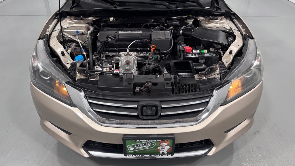 2015 Honda Accord Image 35