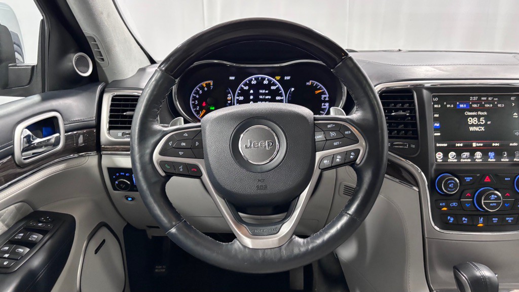 2017 Jeep Grand Cherokee Image 13