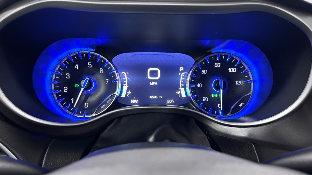 2024 Chrysler Pacifica Image 14