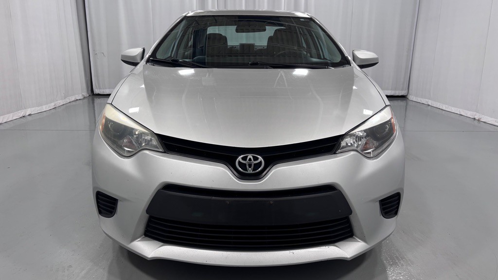 2015 Toyota Corolla Image 2