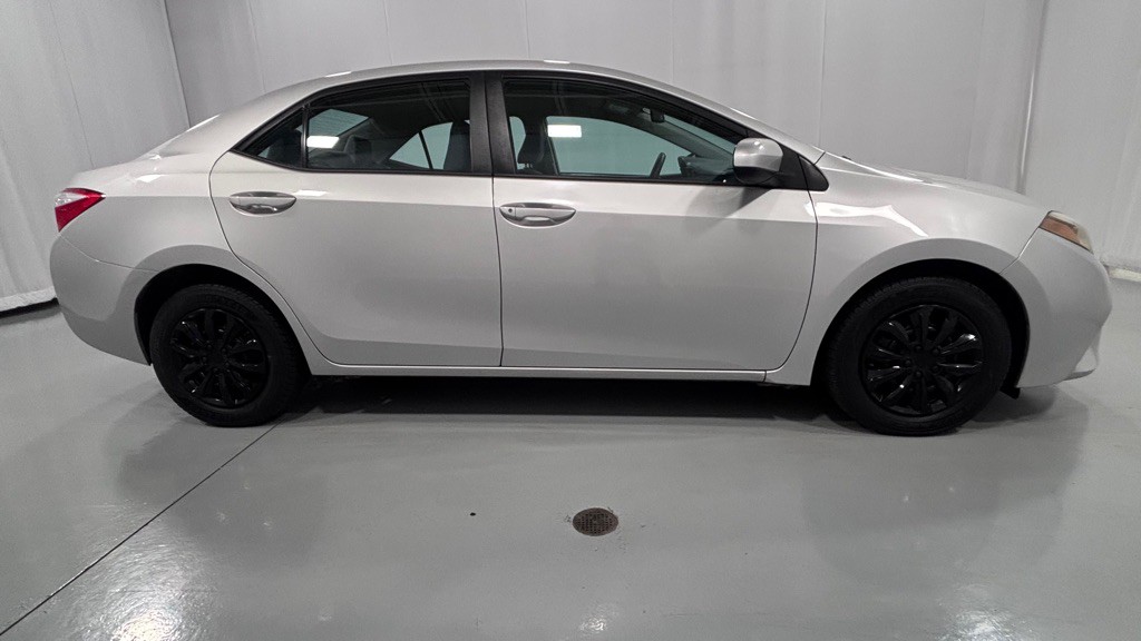 2015 Toyota Corolla Image 4
