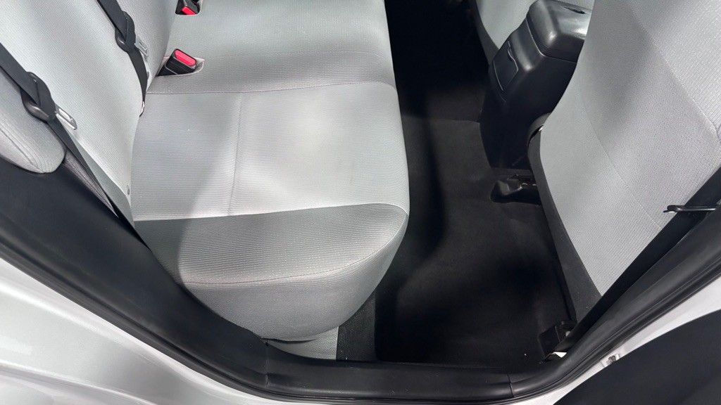 2015 Toyota Corolla Image 23