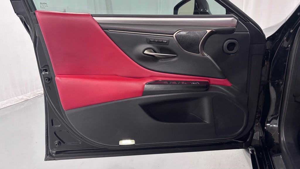 2020 Lexus ES 350 Image 17