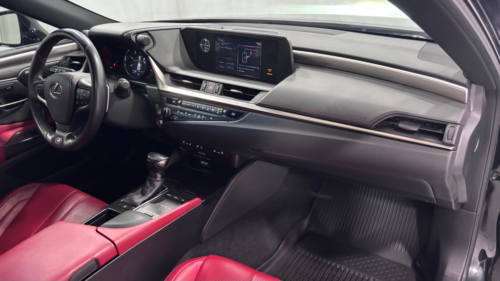 2020 Lexus ES 350 Image 18
