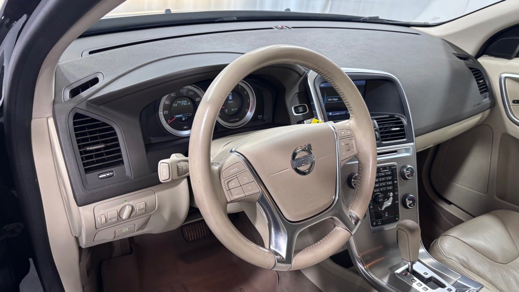 2012 Volvo XC60 Image 9