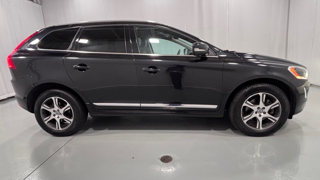 2015 Volvo XC60 Image 4