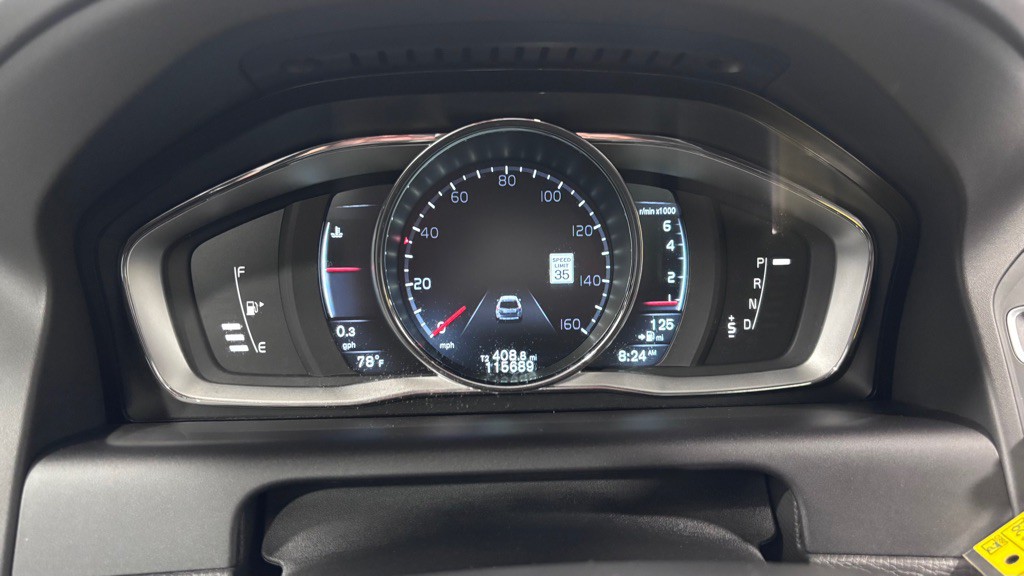 2015 Volvo XC60 Image 14