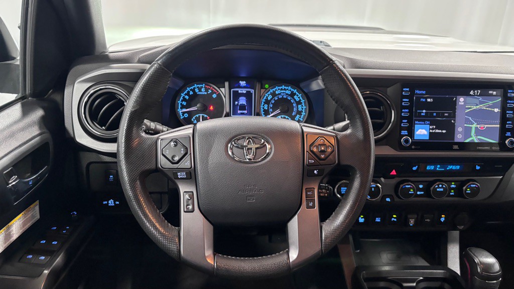 2020 Toyota Tacoma Image 13