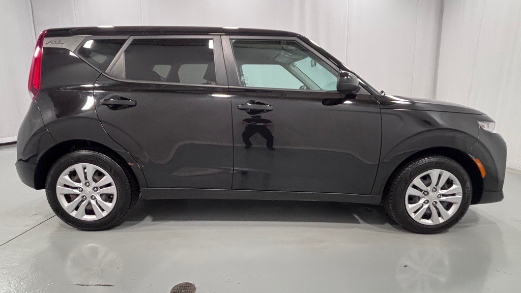 2021 Kia Soul Image 4