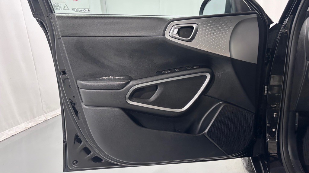 2021 Kia Soul Image 17