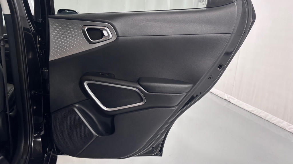 2021 Kia Soul Image 28