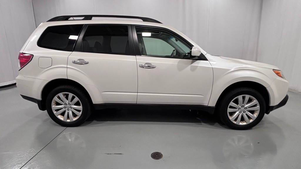 2013 Subaru Forester Image 4