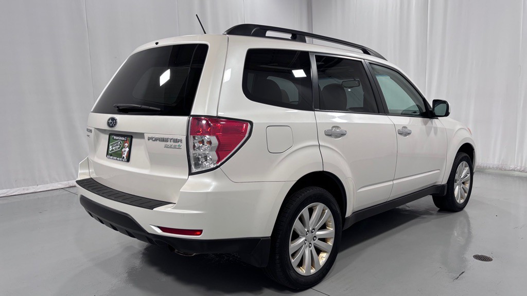 2013 Subaru Forester Image 5