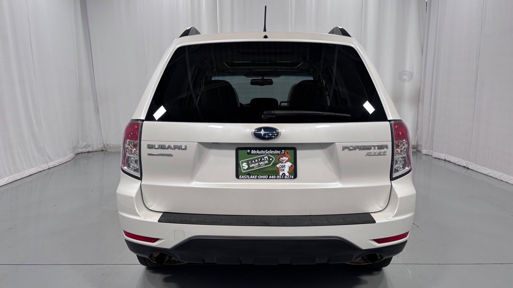 2013 Subaru Forester Image 6