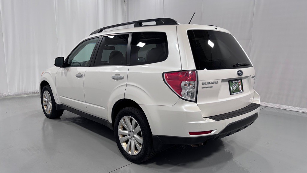 2013 Subaru Forester Image 7