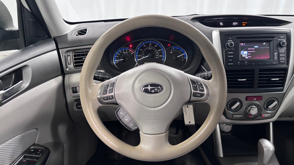 2013 Subaru Forester Image 13