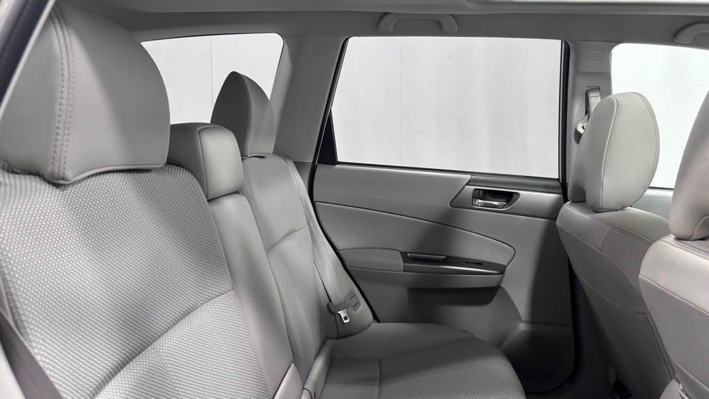 2013 Subaru Forester Image 26