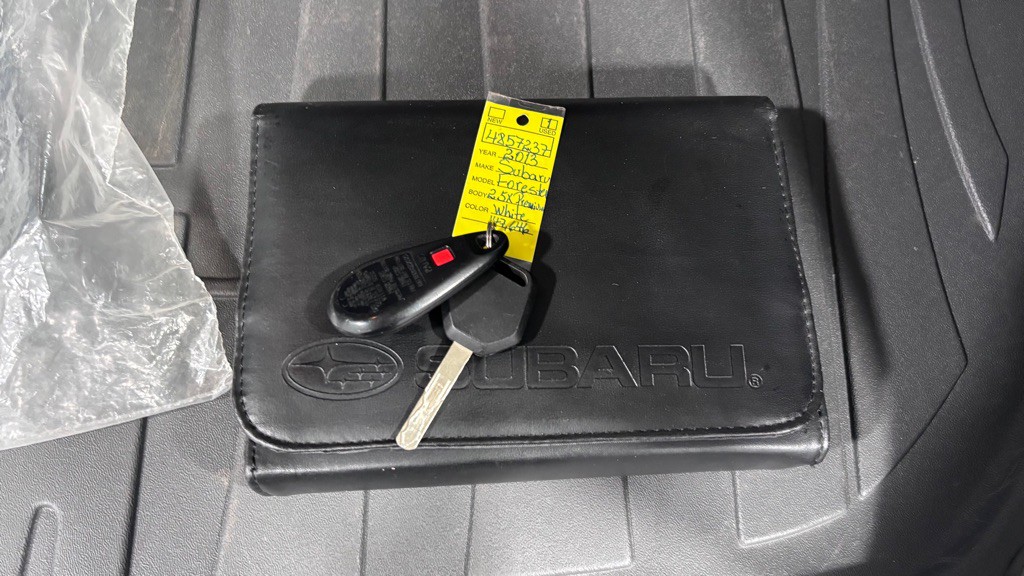 2013 Subaru Forester Image 35