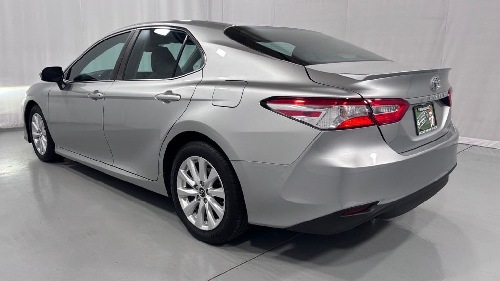 2018 Toyota Camry Image 7