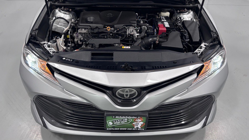 2018 Toyota Camry Image 30