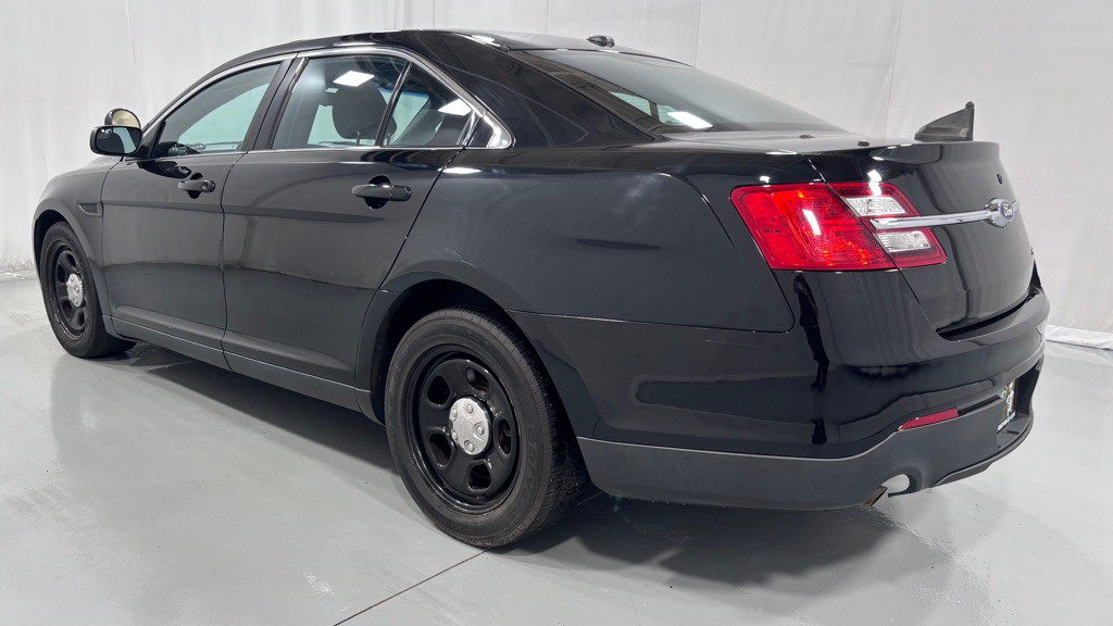 2016 Ford Taurus Image 7