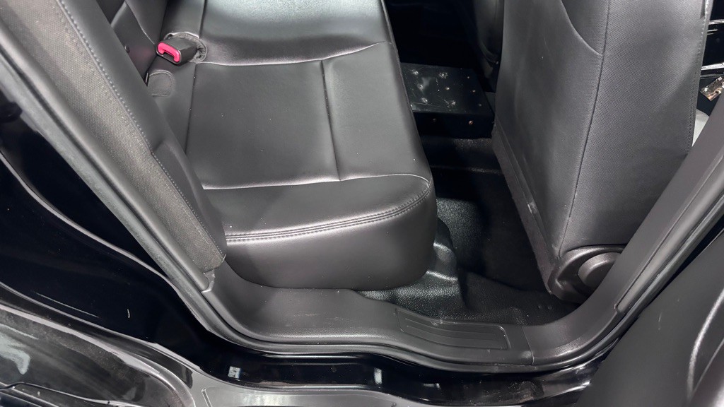 2016 Ford Taurus Image 25