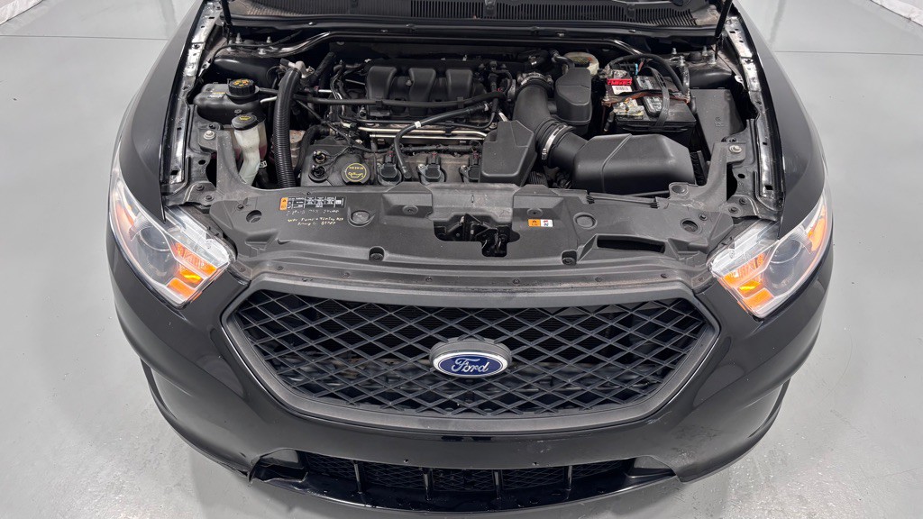 2016 Ford Taurus Image 30