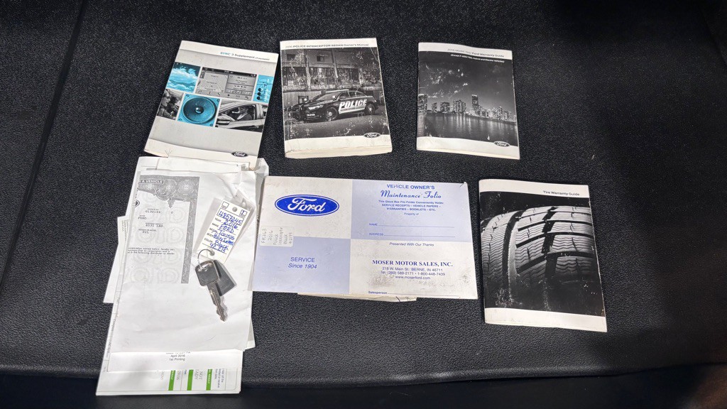 2016 Ford Taurus Image 35