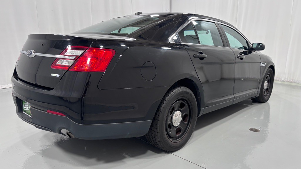 2017 Ford Taurus Image 5