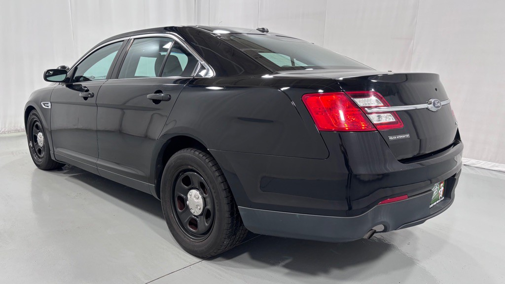 2017 Ford Taurus Image 7
