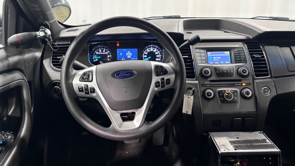 2017 Ford Taurus Image 13
