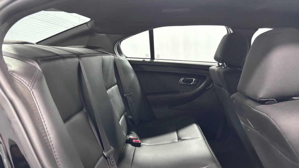 2017 Ford Taurus Image 26