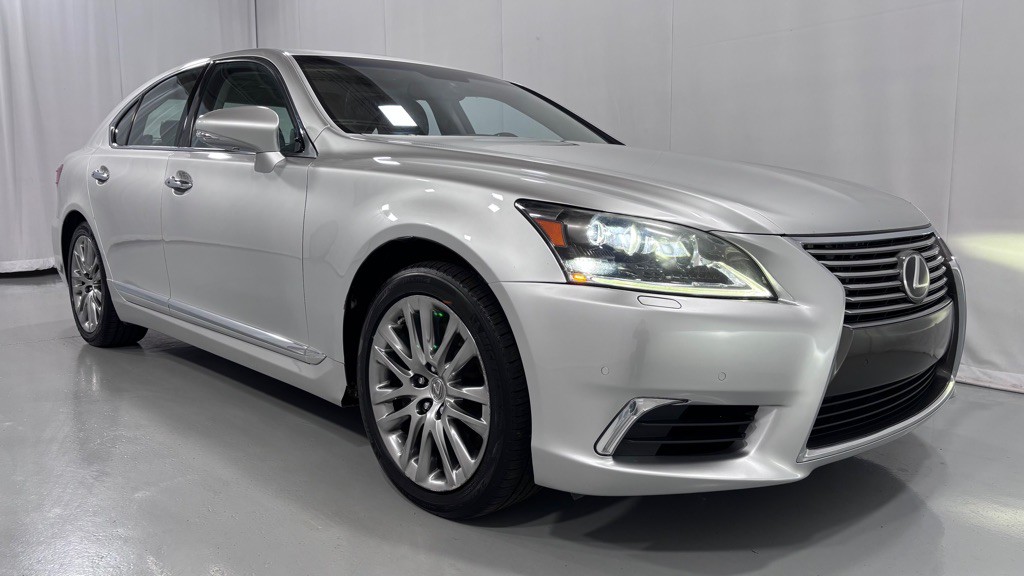 2013 Lexus LS 460 Image 3