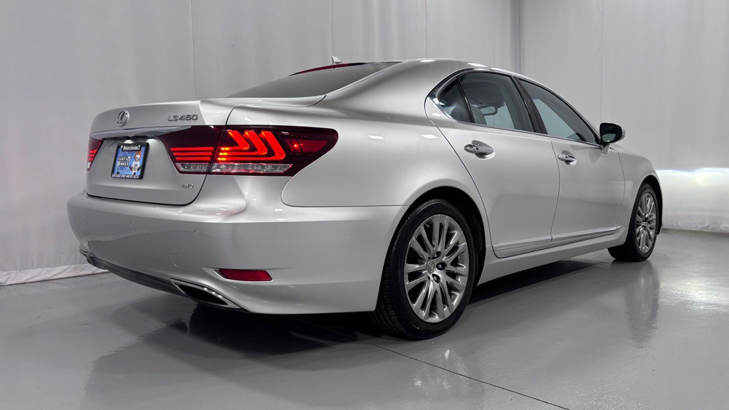 2013 Lexus LS 460 Image 5