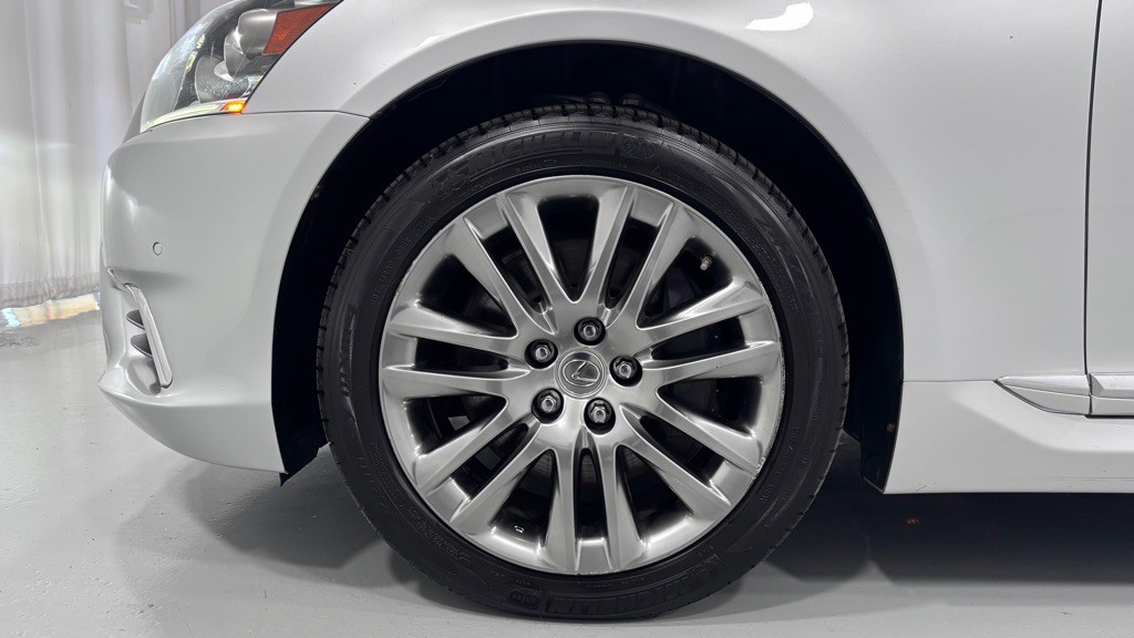2013 Lexus LS 460 Image 31