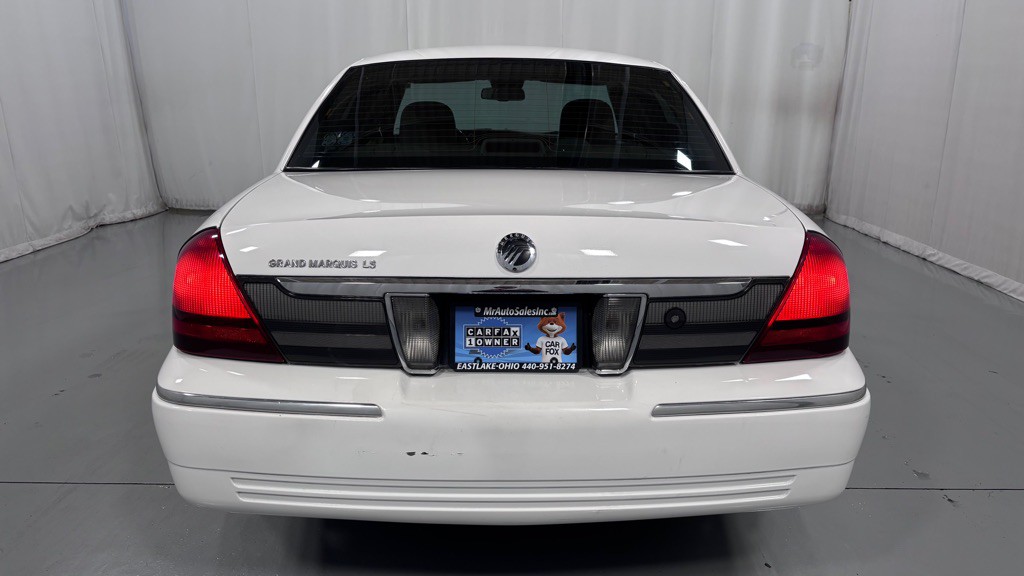2008 Mercury Grand Marquis Image 6