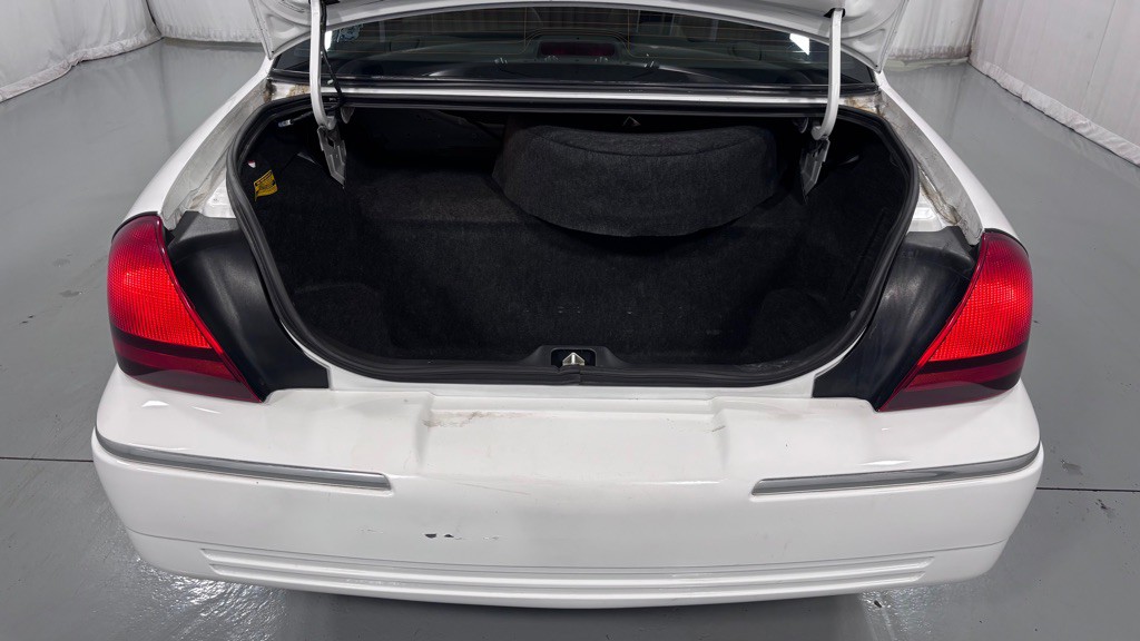 2008 Mercury Grand Marquis Image 29