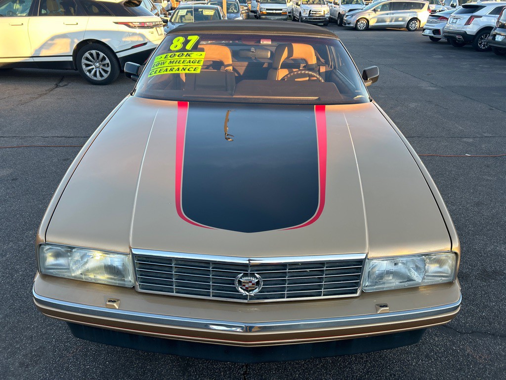 1987 Cadillac Allante Image 5