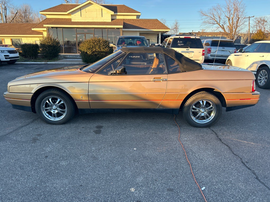 1987 Cadillac Allante Image 20