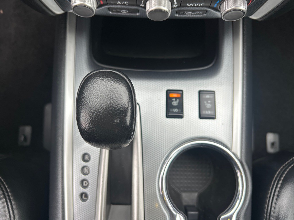 2017 Nissan Pathfinder Image 17