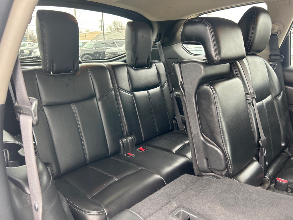 2017 Nissan Pathfinder Image 23