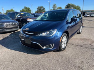 Image for 2018 Chrysler Pacifica Touring Plus ID: 6671666